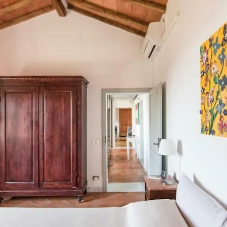 Casa Rosa In Collina * Pietrasanta