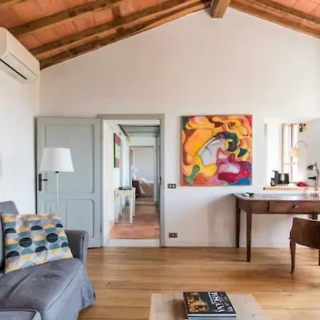Apartment Casa Rosa In Collina Pietrasanta