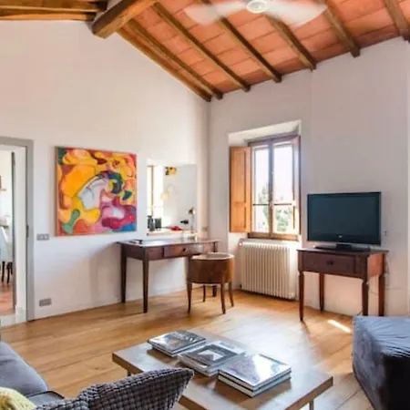 Casa Rosa In Collina